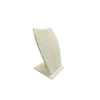 Dubai Model Süet Kumaş Krem Renk 18/9 Cm Kolye - Zincir Ayaklı Stand