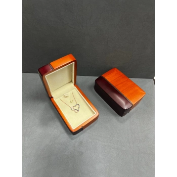 Ahşap Eksitme Renk 8x11 Kolye Kutusu