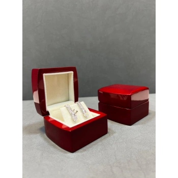 Ahşap Kırmızı Renk 5x5 Cm Küpe Kutusu