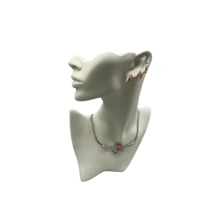 Polyester Malzeme Beyaz Renk 28 / 18 cm Takı Sergileme Mankeni