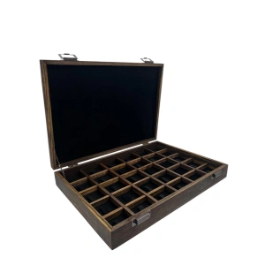 Ahşap El Boyaması Çift Renk 24x34 Cm Deri  Kapak Tırnaklı Yüzük  Standı