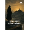 Dağların Gölgesinde