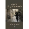 Kapıda Bir Çift Ayakkabı