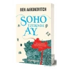 Soho Üzerinde Ay