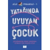 Yatağında Uyuyan Çocuk