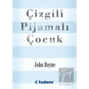 Çizgili Pijamalı Çocuk