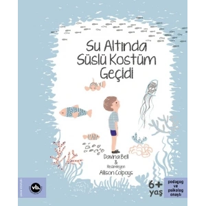 Su Altında Süslü Kostüm Geçidi