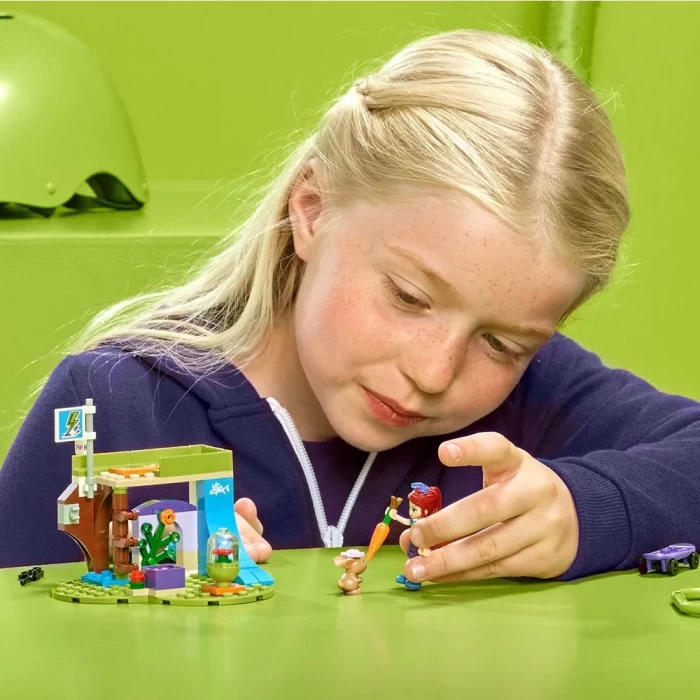 Lego Friends Mias Bedroom 41327
