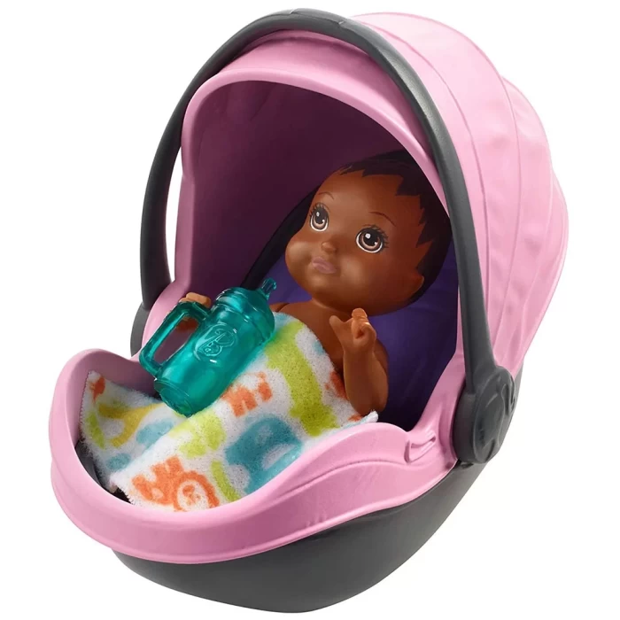 Barbie Bebek Bakıcısı Oyun Seti FXG95