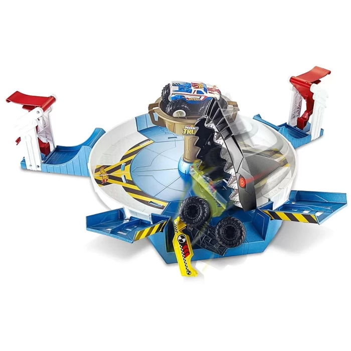 Monster Trucks Mecha Köpek Balığı Çarpışması Oyun Seti