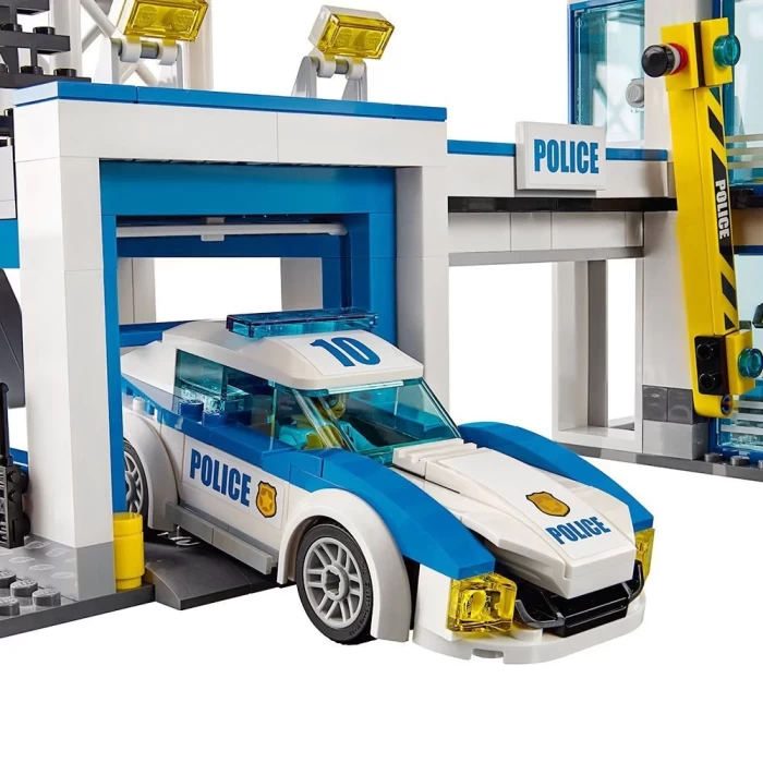 Lego City Police Station 60141