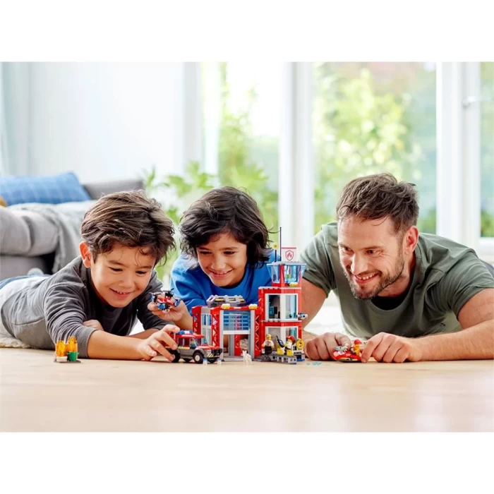 Lego City İtfaiye Merkezi