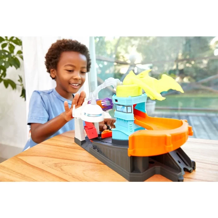 Hot Wheels Şehirde Yaratık Macerası Oyun Seti Serisi - Ptero Uçuş