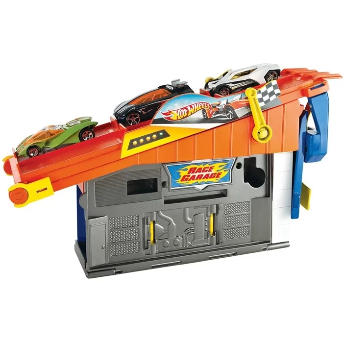 Hot Wheels Gösteri Dünyası Rooftop Race Oyun Seti