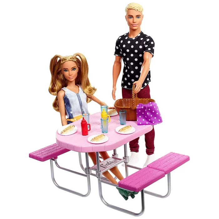 Barbie Ev Dışı Dekorasyon Aksesuarları FXG40