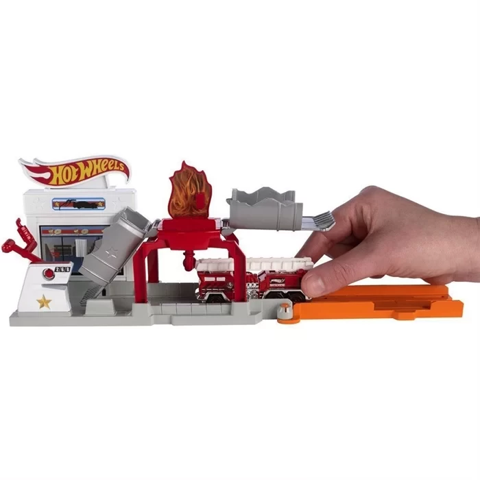 Hot Wheels Hızlı Eğlence Oyun Setleri DWL01