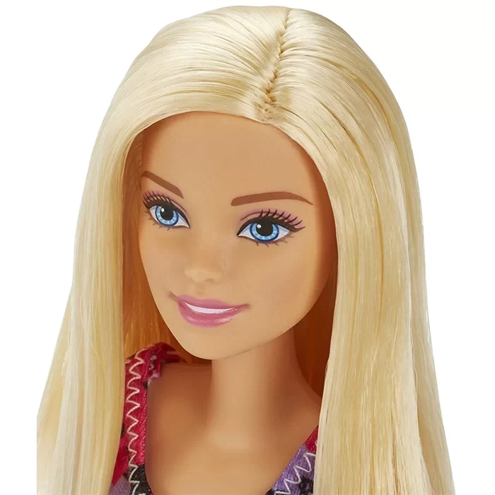 Şık Barbie Bebek DVX89