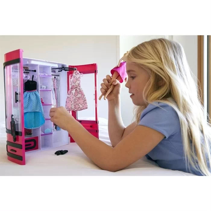 Barbie Pembe Gardrop