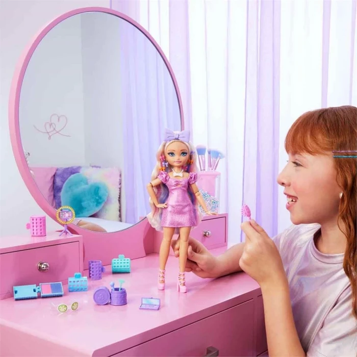 Barbie Dream Besties Barbie Malibu Bebek ve Akseusarları JGG38