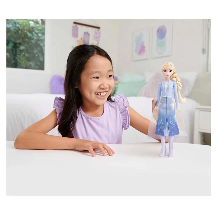 Disney Karlar Ülkesi Bebekler HLW48 - Elsa