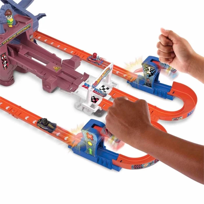 Hot Wheels RacerVerse Marvel Pist Seti HPL34