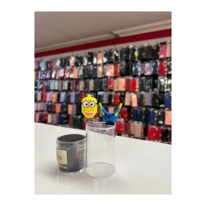 Minnions Figürlü Flash Bellek 16 GB