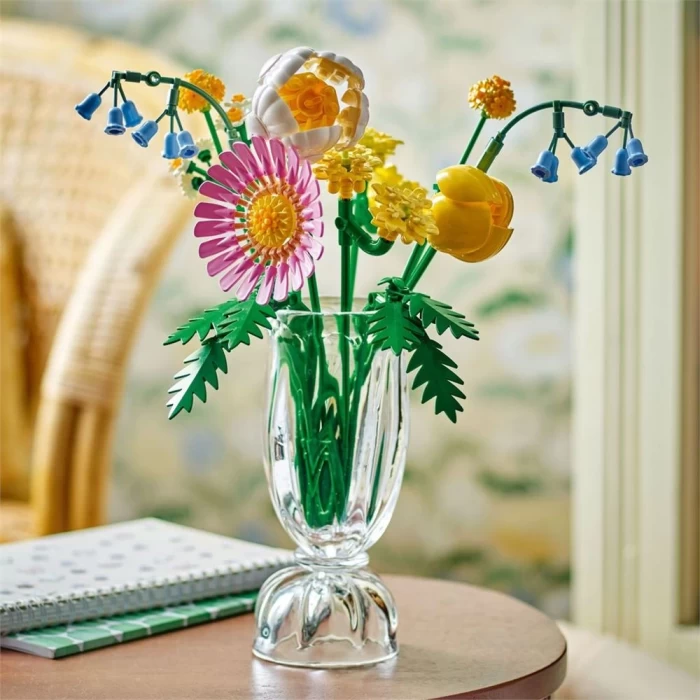 LEGO Botanicals Küçük Sarı Buket 10347