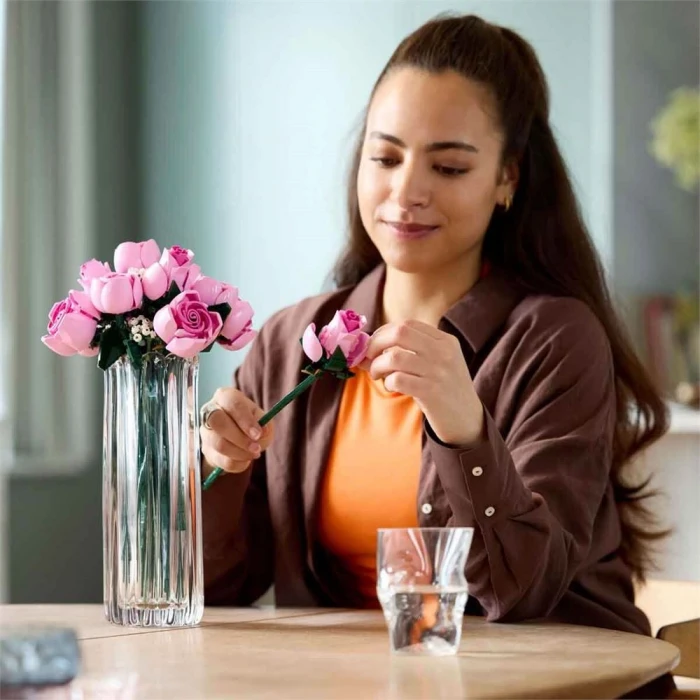 LEGO Botanicals Pembe Gül Buketi 10374