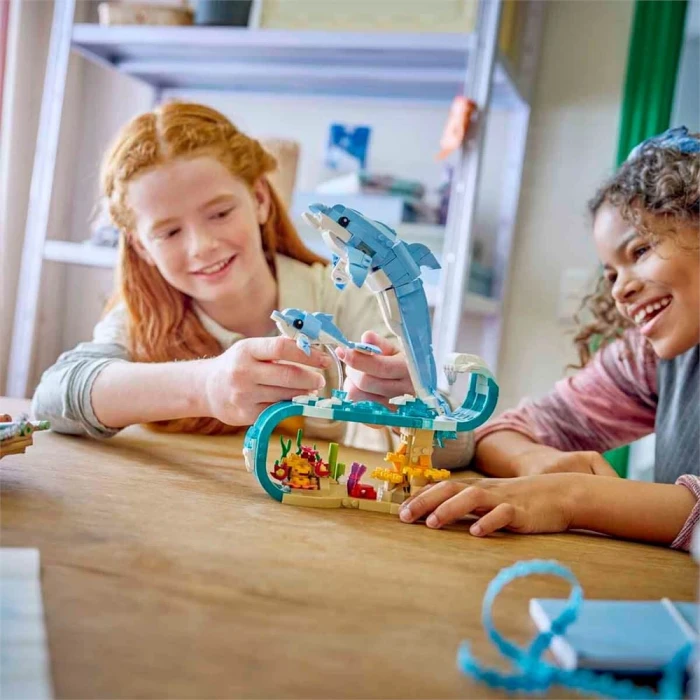 LEGO Creator Güzel Yunuslar 31385