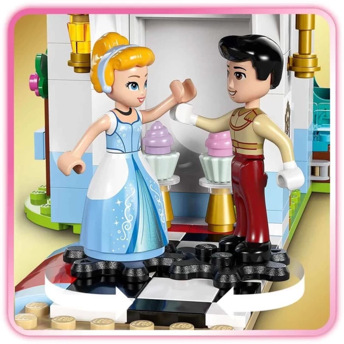 LEGO Disney Princess Cinderella’nın Şatosu ve At Arabası 43275