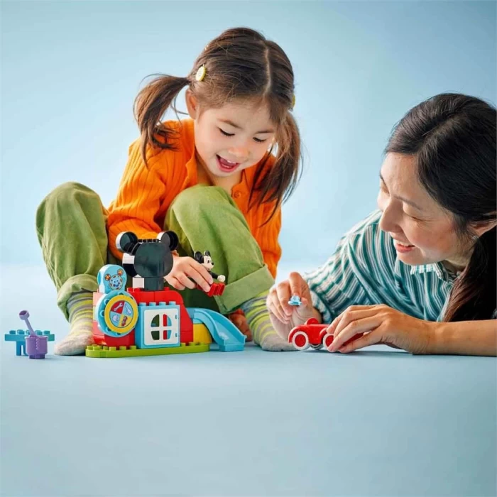 LEGO DUPLO Mickey Fare’nin Kulüp Evi ve Arabası 10454