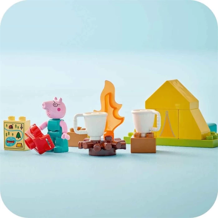 LEGO DUPLO Peppa Pig Kamp Gezisi 10452