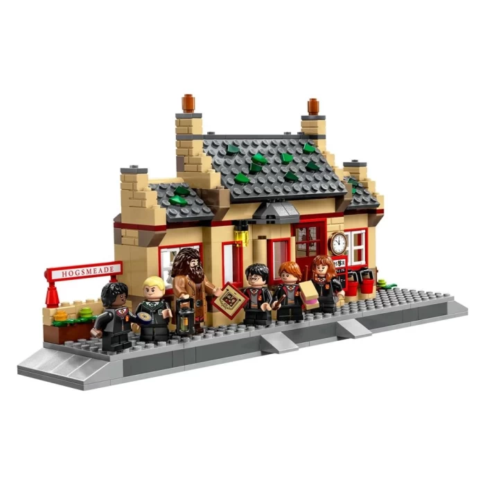 LEGO Harry Potter Hogwarts Ekspresi ve Hogsmeade İstasyonu 76423