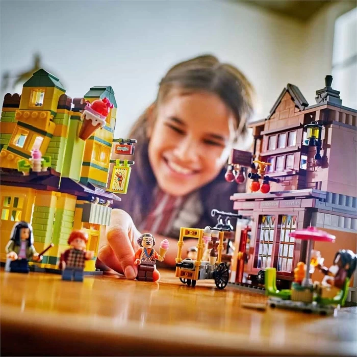 LEGO Harry Potter Kaliteli Quidditch Malzemeleri ve Dondurma Salo