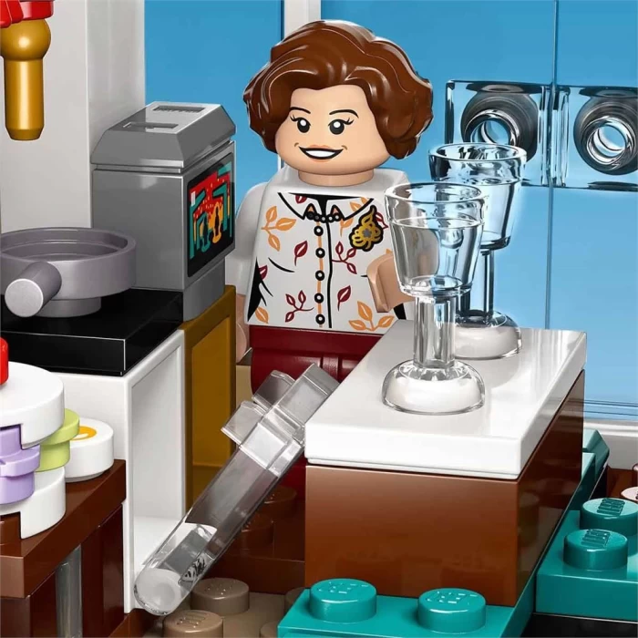LEGO Harry Potter Privet Drive: Marge Hala’nın Ziyareti 76451