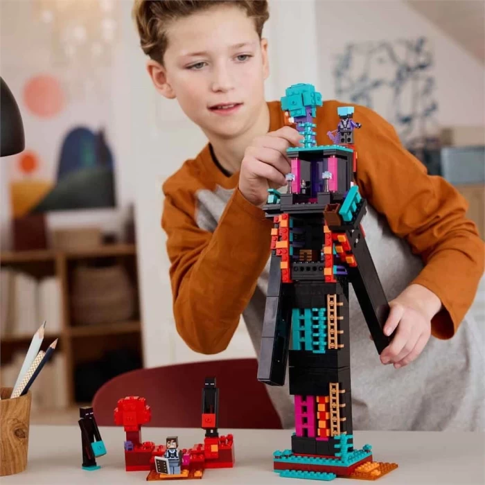 LEGO Minecraft Enderman Kulesi 21279