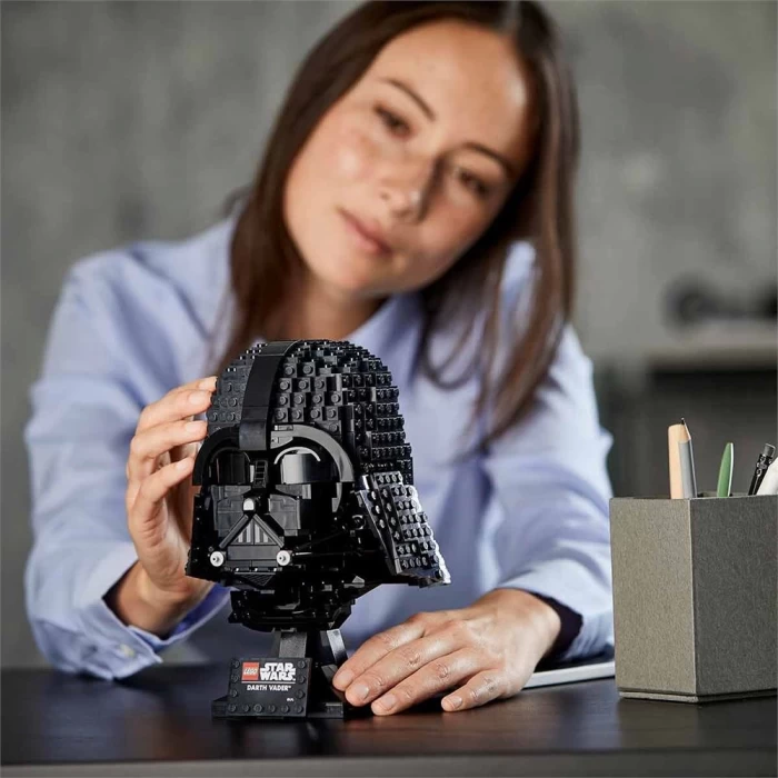 LEGO Star Wars Darth Vader Kaskı 75304