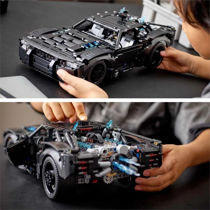 LEGO Technic Batman Batmobile 42127