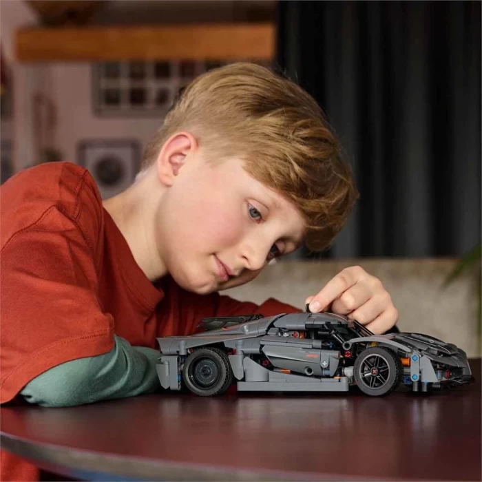 LEGO Technic Koenigsegg Jesko Absolut Hiper Araba 42173