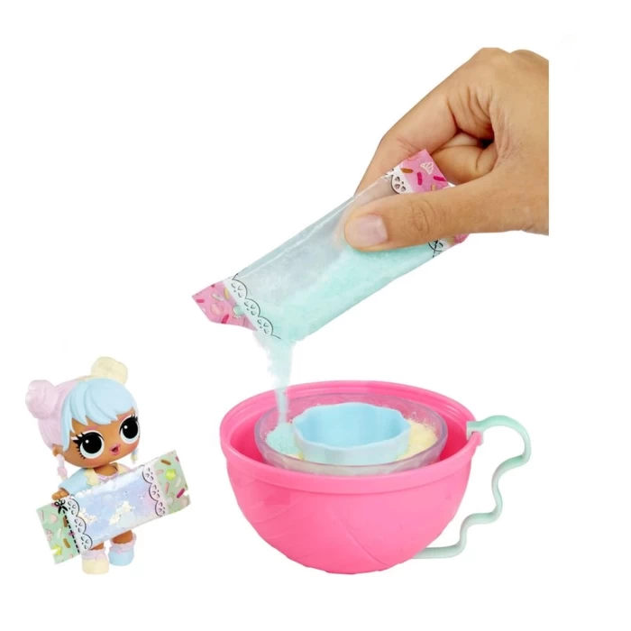 L.O.L. Tots Doğum Günü Pastası Bebeği 593140