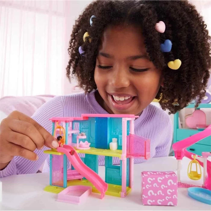 Mini Barbieland Evi HYF46