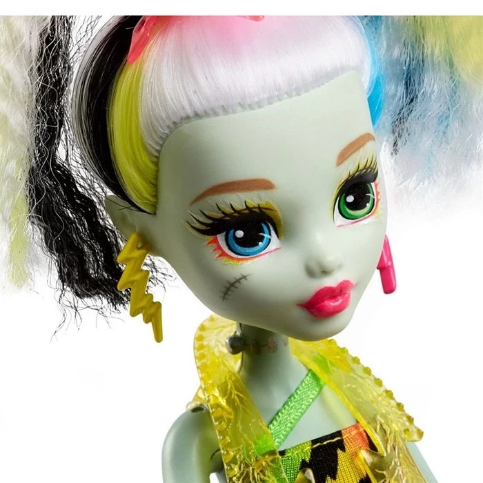 Monster High Elektrik Saçlı Frankie Model Bebek