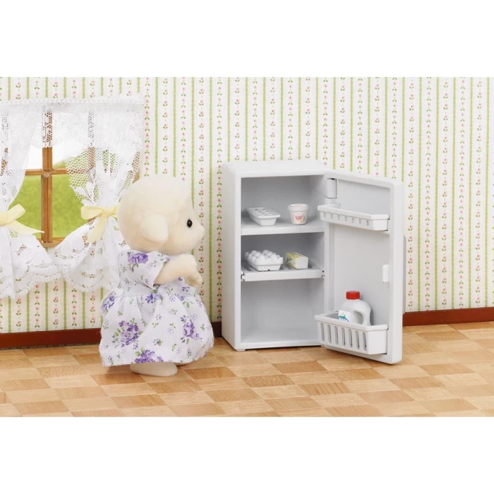 Sylvanian Families Fridge & Accessories