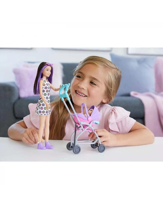 Barbie Bebek Bakıcılığı Oyun Seti GXT34