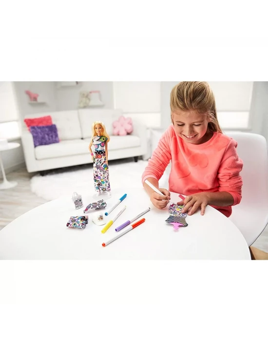 Barbie Crayola İle Kıyafet Tasarla Oyun Seti FPH90