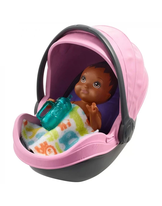 Barbie Bebek Bakıcısı Oyun Seti FXG95