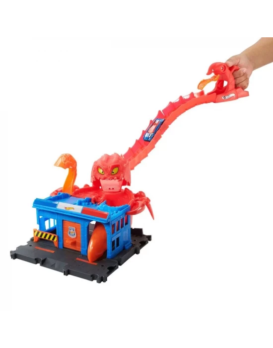 Hot Wheels Hareketli Akrep Saldırısı