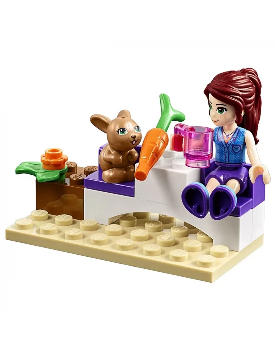 Lego Juniors Mia Food Market 10749