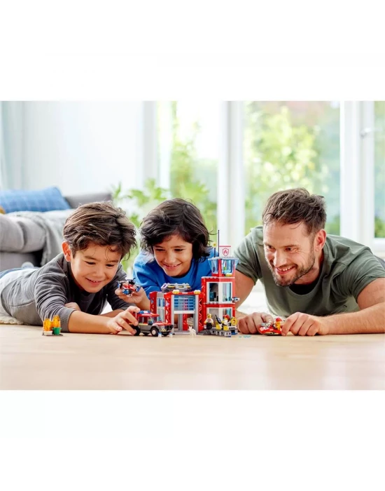 Lego City İtfaiye Merkezi