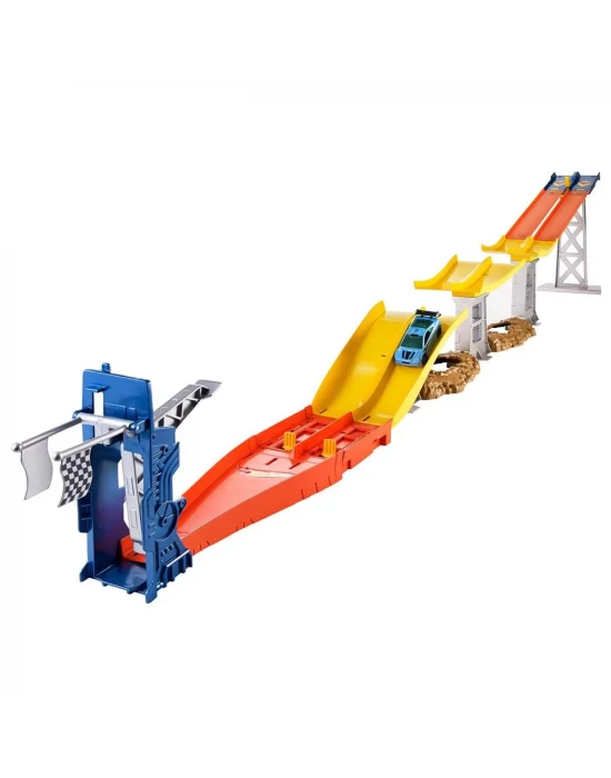 Hot Wheels Süper Atlayış Yarış Seti